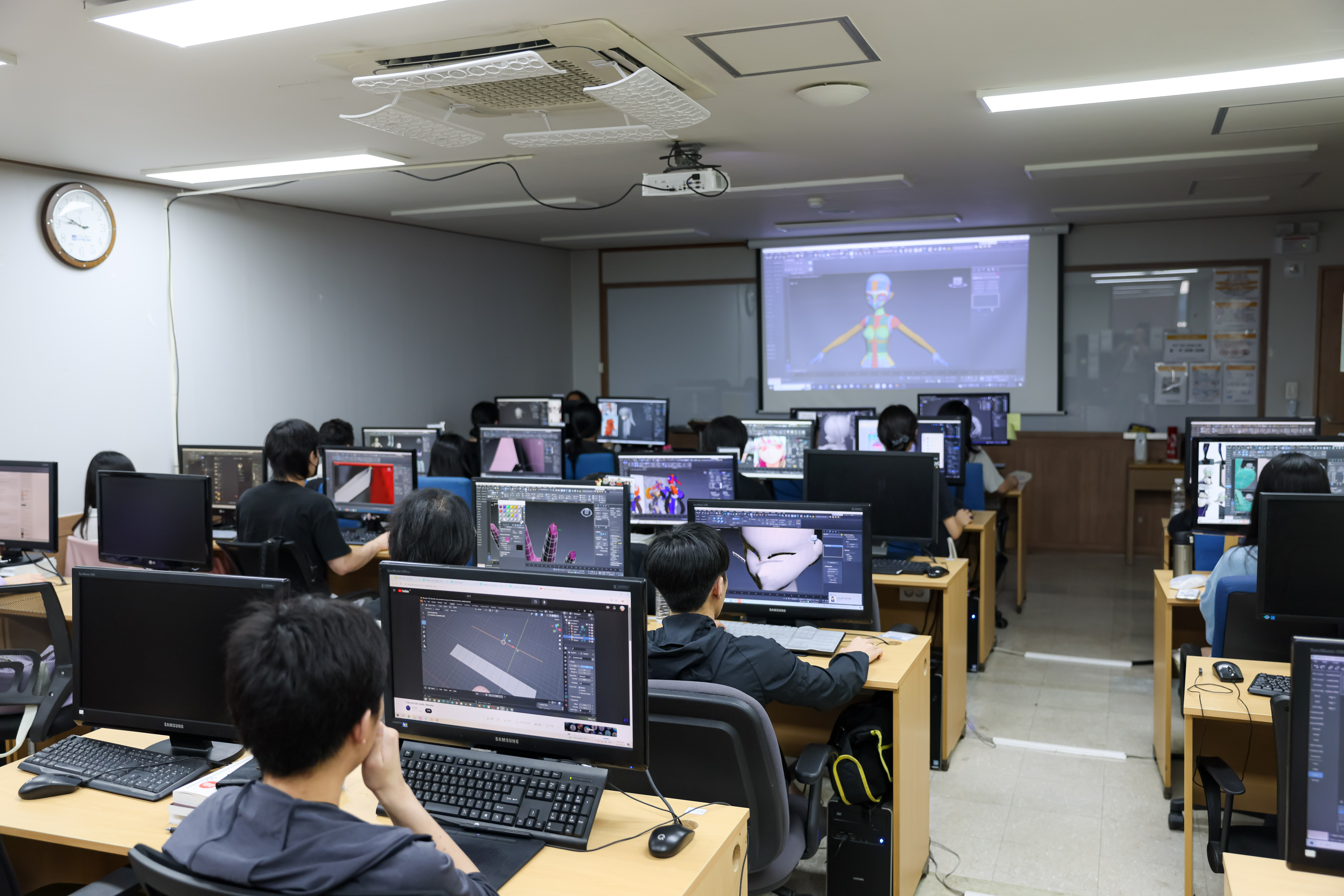 강의실 전경